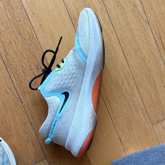 Nike Sneakers - Picture 6 of 7